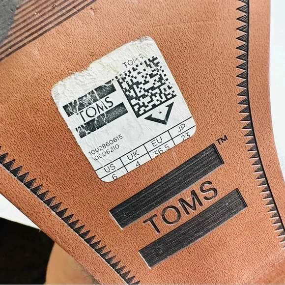 Toms Leila Wool Felt Ankle Bootie - Picture 9 of 9